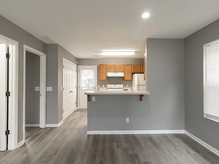 4903 Moniteau Ct — Photo 2