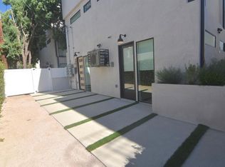 10919 Hesby St #3, North Hollywood, CA 91601