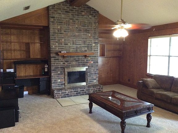 3rd image of 1 Cody Ct