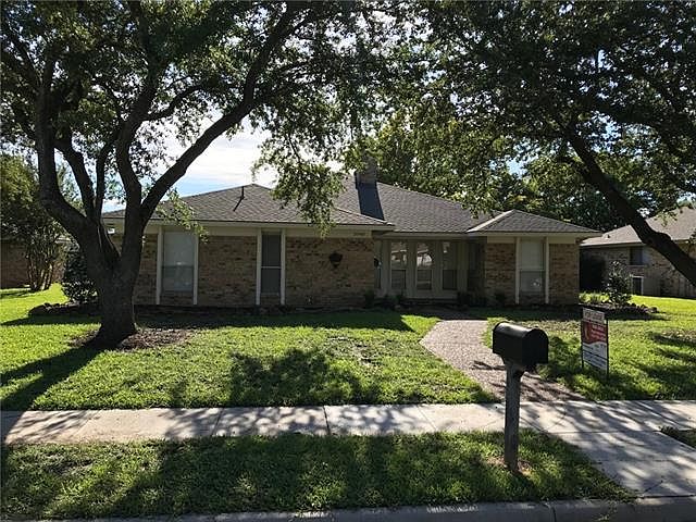1st image of 3940 Los Robles Dr