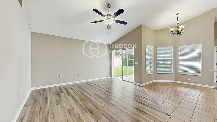 2611 Pine Valley Dr — Photo 9