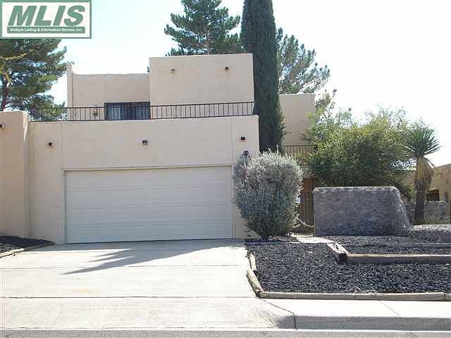 1st image of 2627 Fairway Dr Unit 3