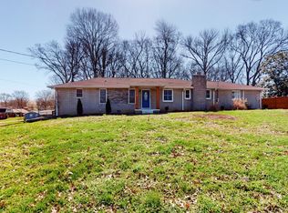 203 Sequoyah Trl, Hendersonville, TN 37075