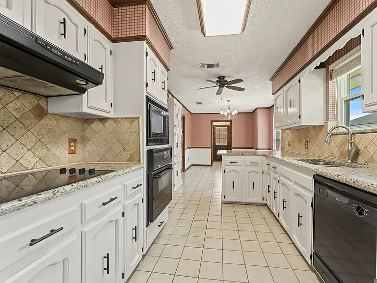 5431 Charing Way Ave — Photo 6