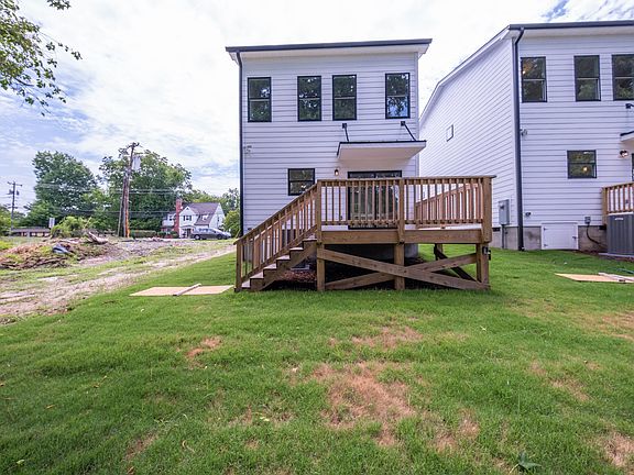 3rd image of 2600 Fayetteville St