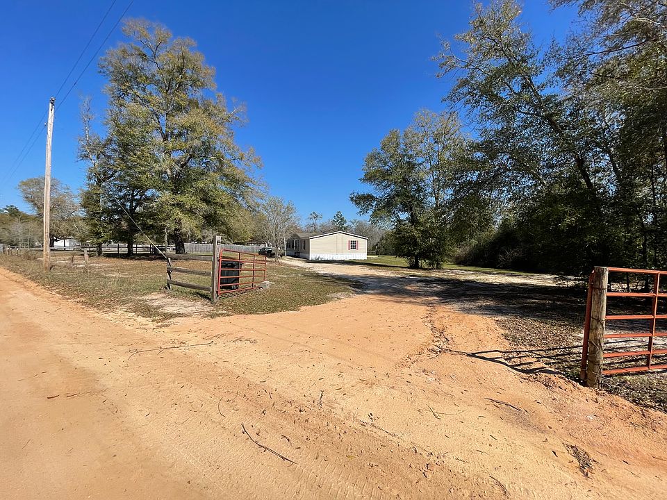 1st image of 2468 Three Mile Rd