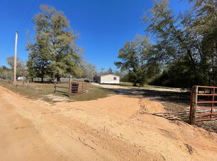 2468 Three Mile Rd, Bonifay, FL 32425