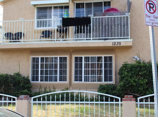 1235 S Centre St, San Pedro, CA 90731