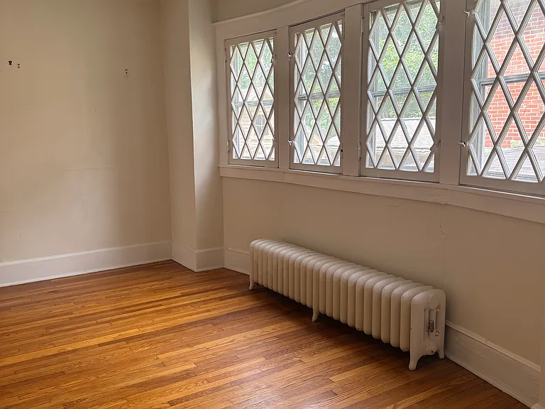 306 S Gill St #1 — Photo 22