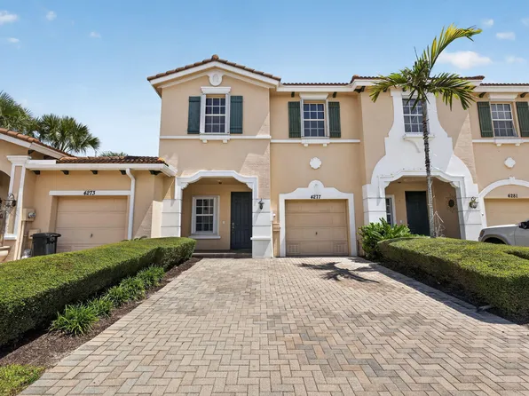 4277 SW Pine Cove Court, Stuart, FL 34997