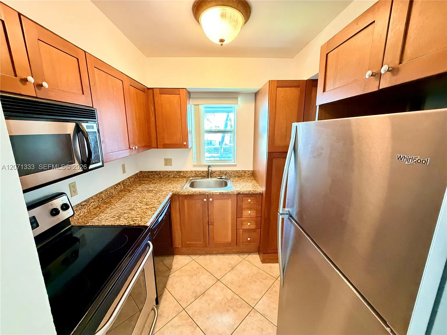 Coral Ridge Place Condo — Photo 4