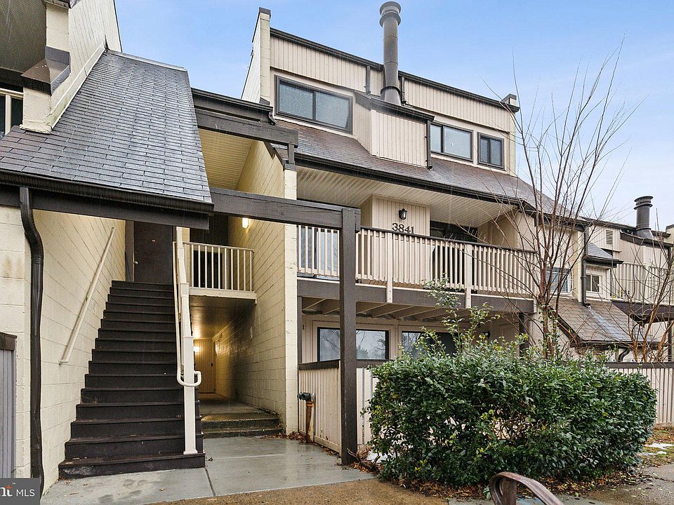 1st image of 3841 El Camino Pl #12