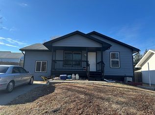 1715 N 22nd Ct, Lincoln, NE 68503