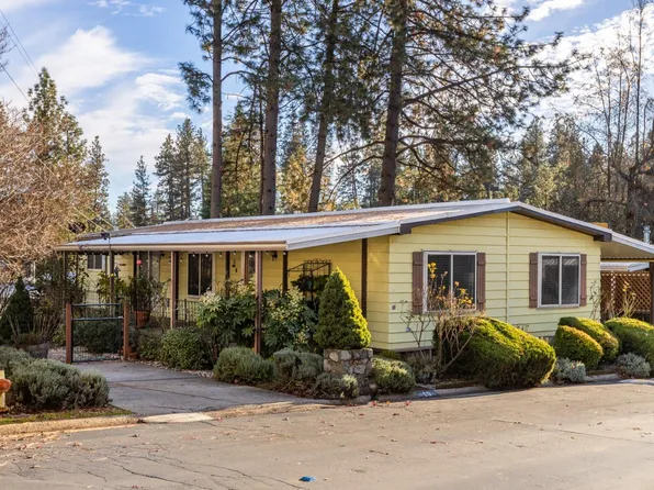 10 Primrose Ln, Grass Valley, CA 95945