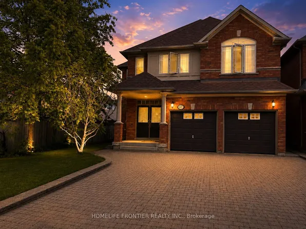 87 Estate Garden Dr, Richmond Hill, ON L4E 3V6