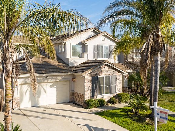2nd image of 160 Cicero Cir