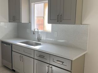 7861 Macdonald Dr APT 2, Huntington Beach, CA 92647