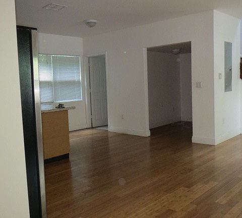 3rd image of 7275 NE 5th Ave