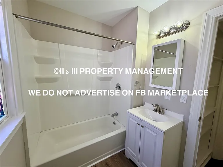 3032 Elmwood Ave — Photo 18