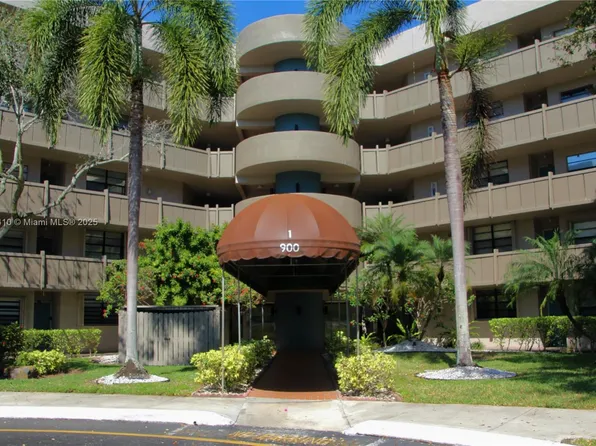 900 Colony Point Cir APT 503, Pembroke Pines, FL 33026