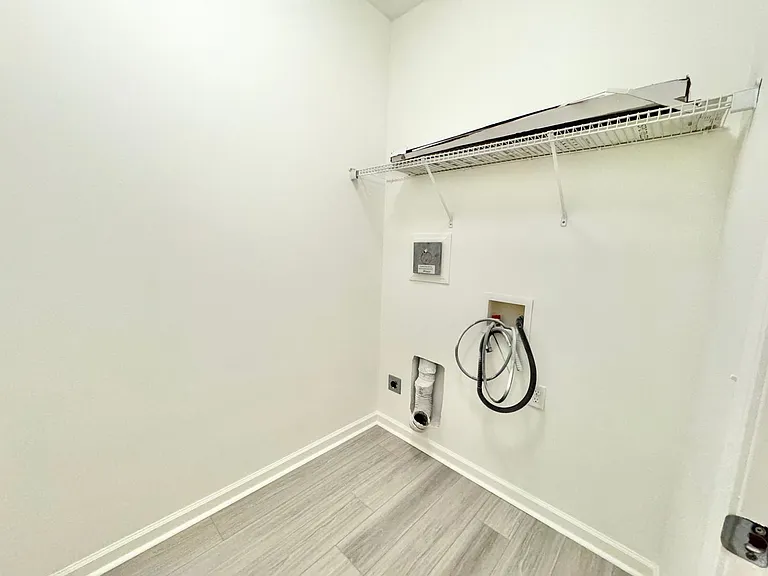 186 Savannah Ln — Photo 19