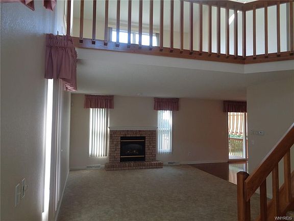 3rd image of 5451 Village Station Cir