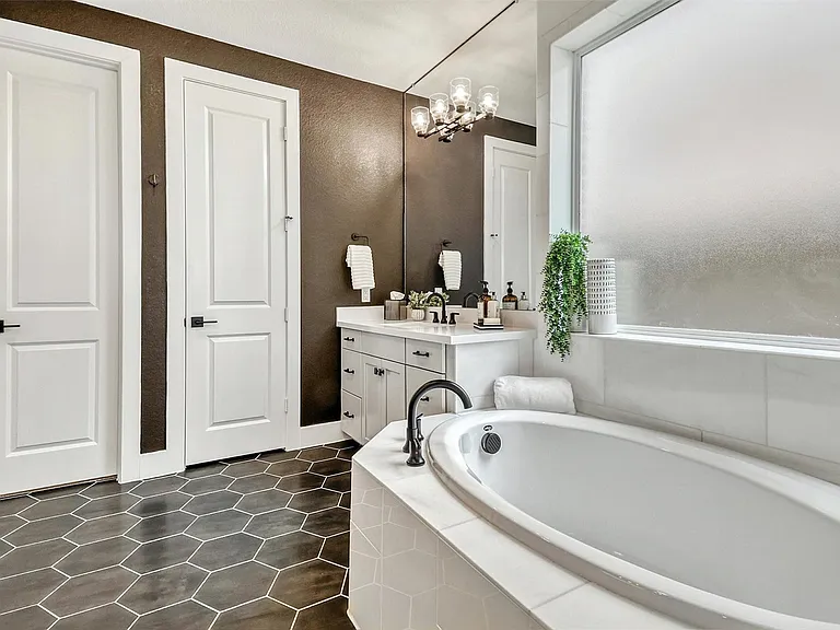 29703 Bur Creek Ln — Photo 17