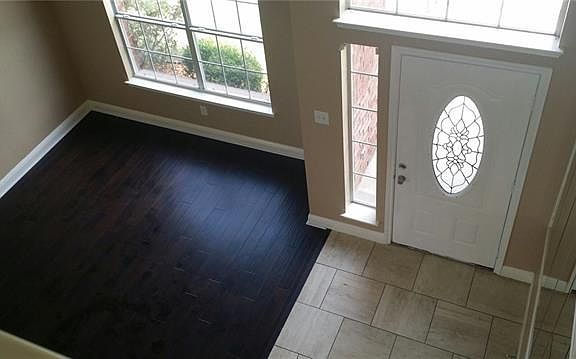 2nd image of 4012 Lakeside Dr