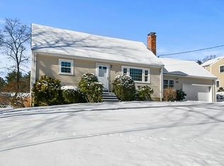72 Old Bolton Rd, Hudson, MA 01749