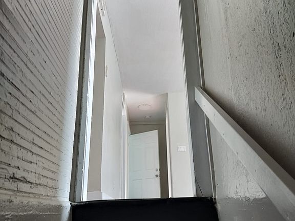 5th image of 715 W Jefferson St #715UNITB