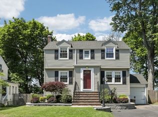 30 Sherbrooke Pkwy, Livingston Twp., NJ 07039