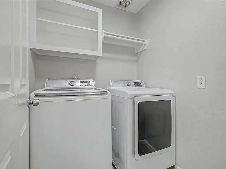 19206 Terra Forest Ct — Photo 28