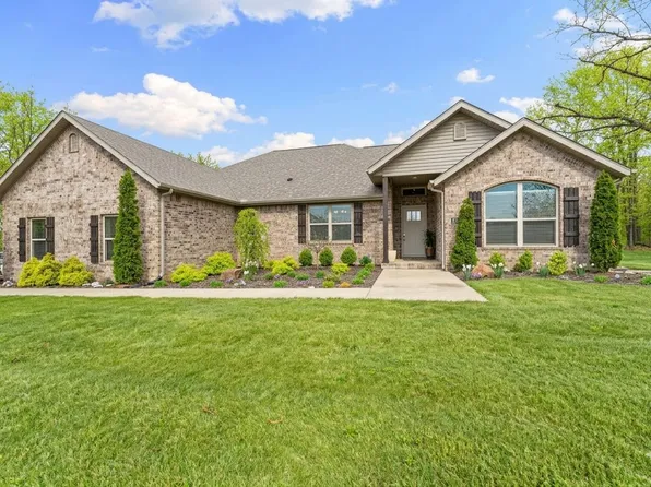 216 Kinross Dr, Bella Vista, AR 72715