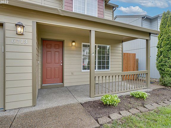 2nd image of 6713 NE 55th St