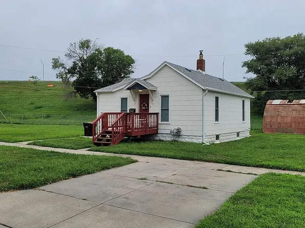 905 N 8th St, Lincoln, NE 68508