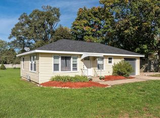 311 E Maple St, Wayland, MI 49348
