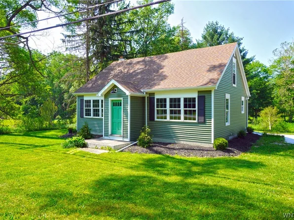 13149 Clinton St, Alden, NY 14004