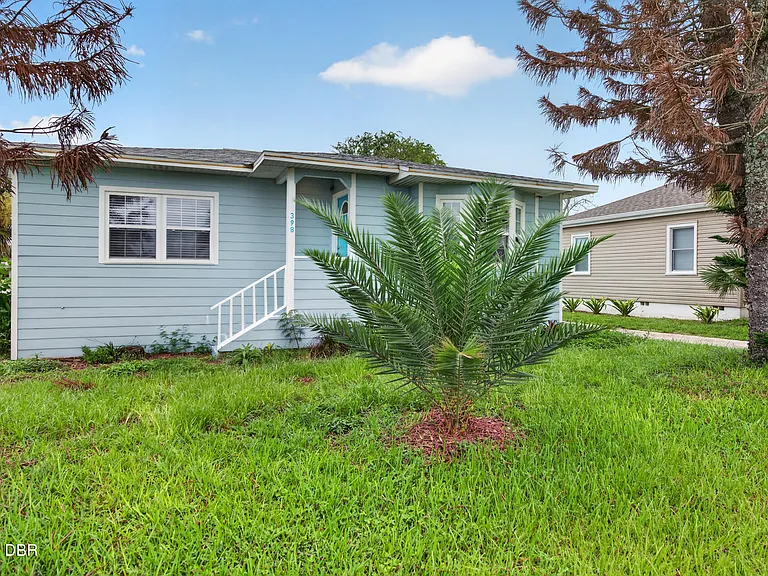 398 Golf Blvd — Photo 1