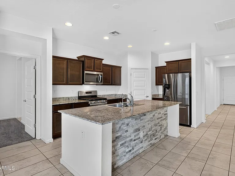 293 W Salali Trl — Photo 14