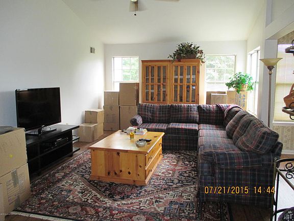 5th image of 1062 Buckingham Dr