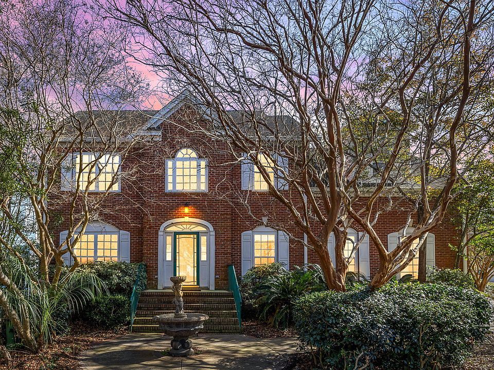 1st image of 718 High Battery Cir