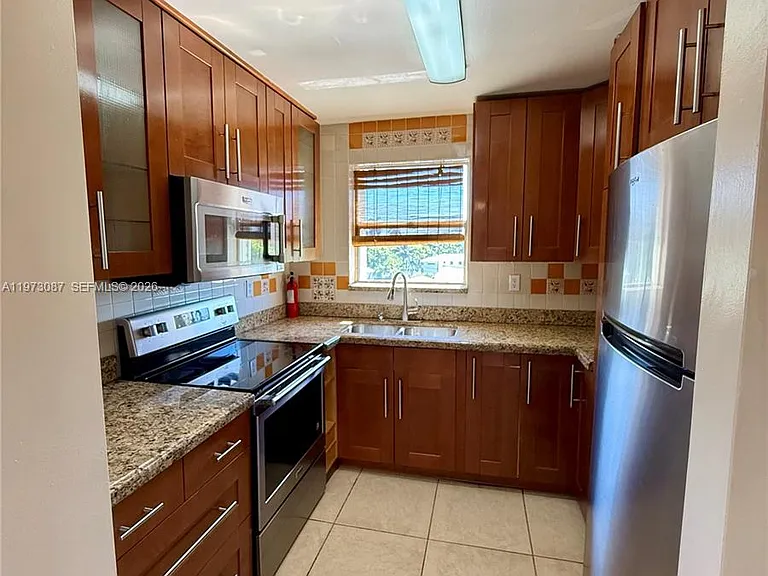 1236 Alton Rd #401 — Photo 3