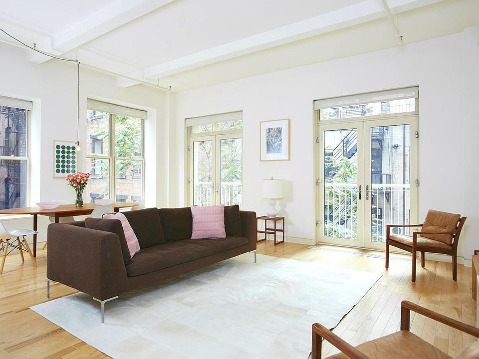 1st image of 16-20 W 19th St APT 4D
