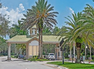 1416 Canary Island Dr, Weston, FL 33327
