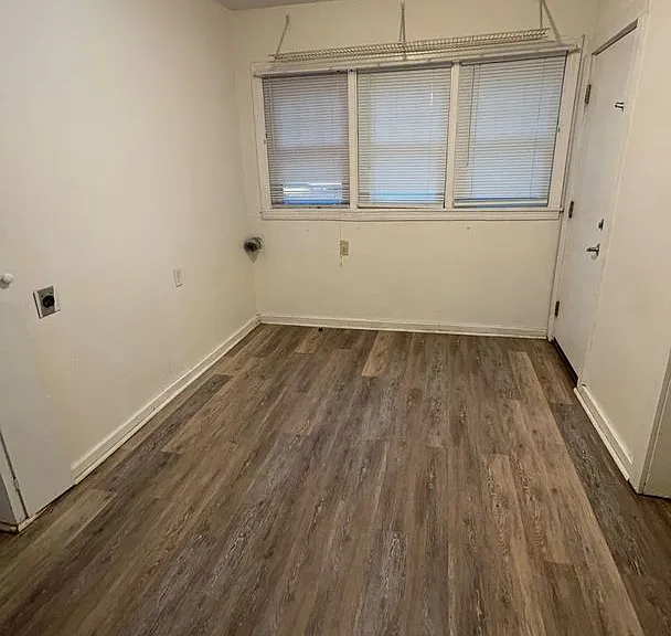 1705 E Randolph Ave — Photo 8