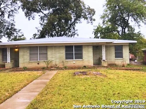 213 Sunnyland Dr Photo 1