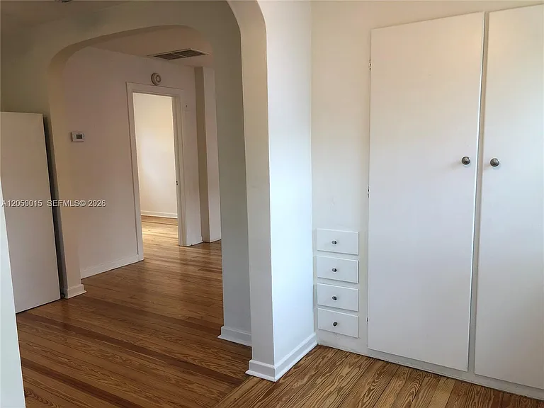 114 S M St #5 — Photo 8