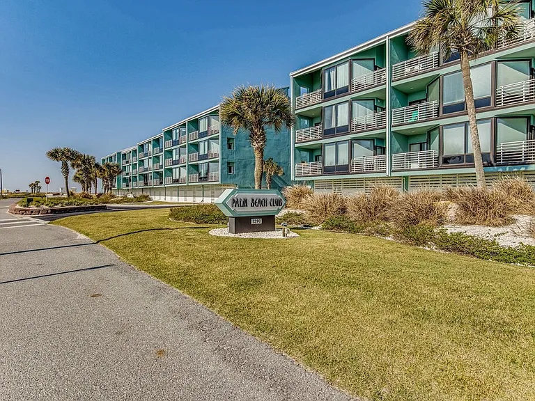 1390 Fort Pickens Rd #210 — Photo 42