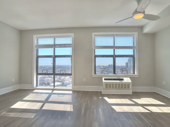 32 Oakland Avenue image 3 of 50