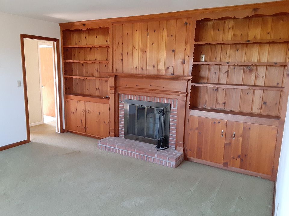 2nd image of 5502 Sand Rd